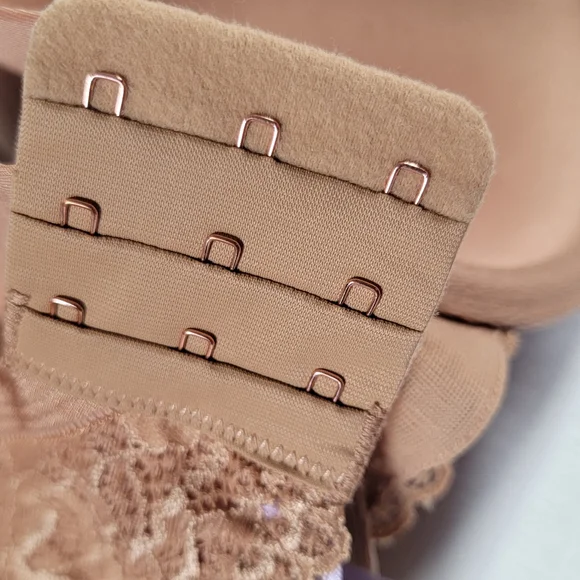 savage x fenty tan lace underwire padded push up bra 42D nwot intimates bras - Picture 8 of 9